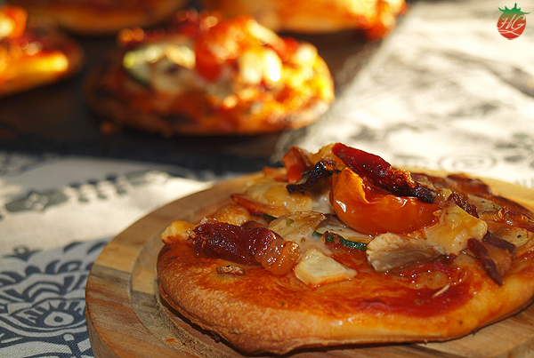 Receta Mini pizzas de calabacín y tomate
